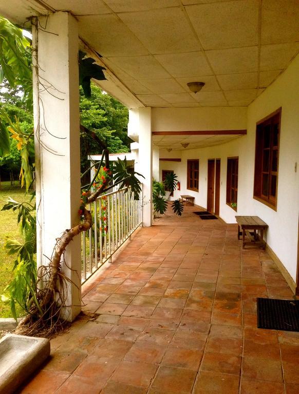 Hotel Villas Magen El Remate Exterior foto